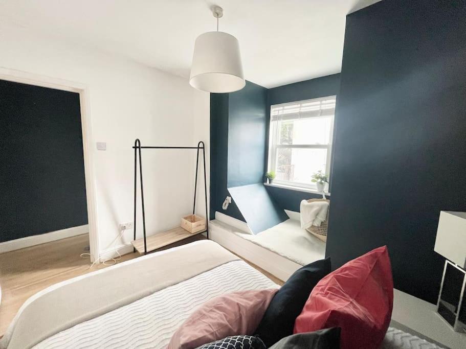 *New* Beautiful 2 Bedroom House In Central Location Londyn Zewnętrze zdjęcie