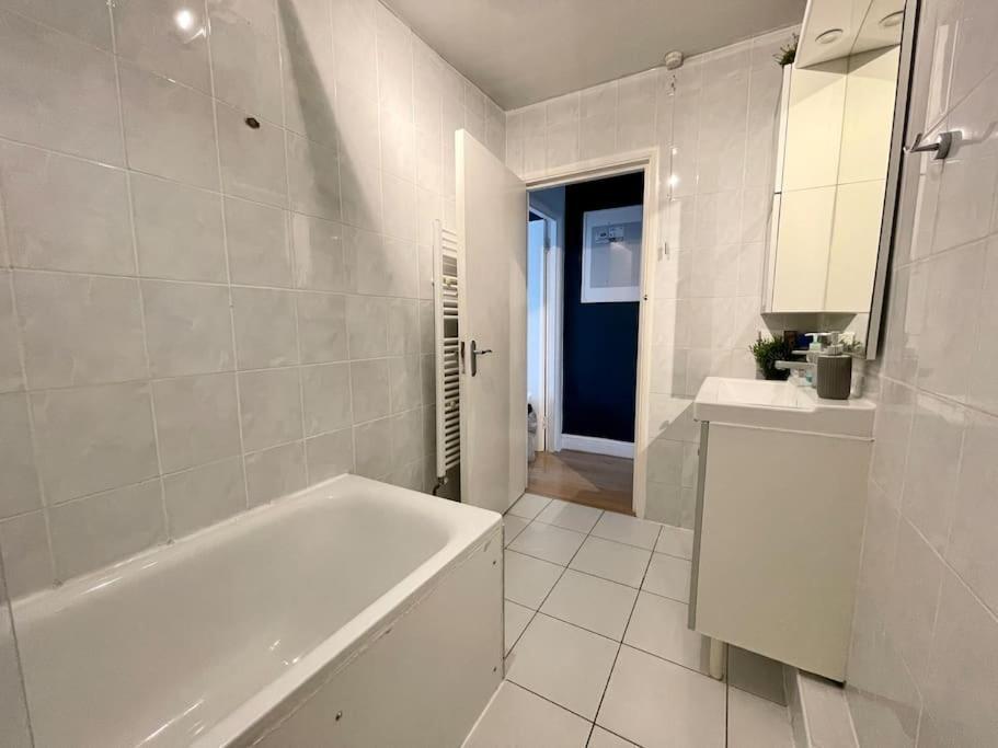 *New* Beautiful 2 Bedroom House In Central Location Londyn Zewnętrze zdjęcie